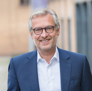 Dr. Ralf Hofmann – CEO MHP Management- und IT-Beratung GmbH
