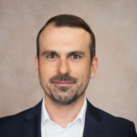 Stefan Schmautz, Partner & Head of AI bei AdEx Partners, Autor „Die KI-native Beratung“