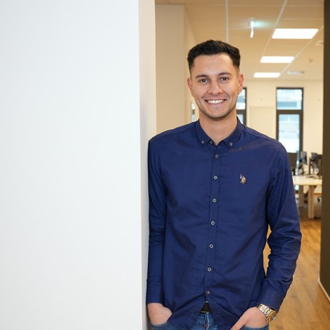Sergen Batman, SAP BTP Architect & Experte für den SAP-Einkauf bei apsolut
